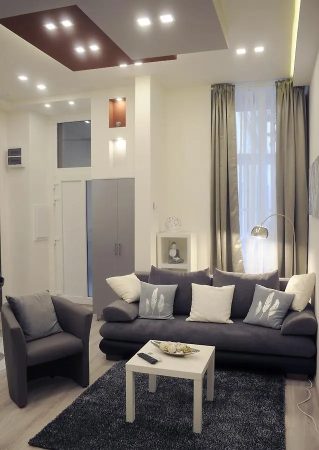 Opera Superior Liszt Ferenc Ter Apartment Budapest 0*,