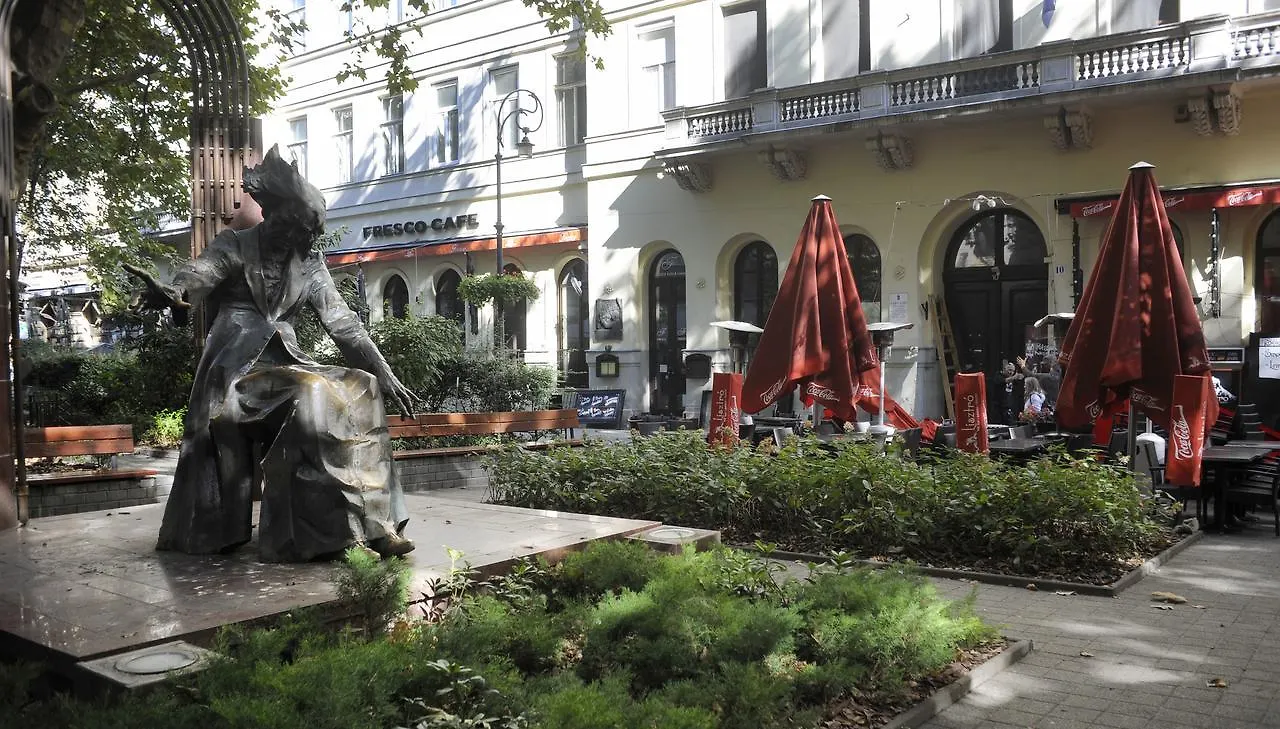 Opera Superior Liszt Ferenc Ter Apartment Budapest Hungary